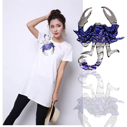 New scorpion With Sequined Patches Fashion Applique lron on Patch for Clothes Bags DIY Decal Apparel Accessory 2pcs