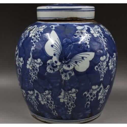 Antique QingDynasty porcelain pot,blue and white butterfly jar,Home Decoration,handmade crafts/Collection