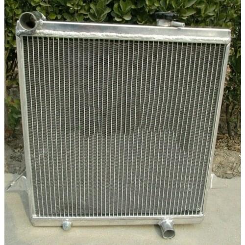 FIT for Triumph TR6 roadster 2.5L 1969-1974 / Triumph TR250 1967 1968 67 68 69 70 71 72 73 74 High-performance Aluminum Radiator