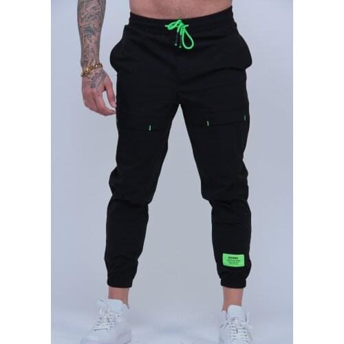 Mens Clothing Black Parachute Fabric Wheel Trotting Jogger Pants Tracksuit Casual and Fashionable Design Good Quality