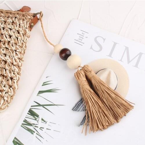 Bohemian Wood Beads Lafite Grass Keychain Boho Handmade Accessorie For Women Girls Sunmmer Jewelry Gifts Trinket