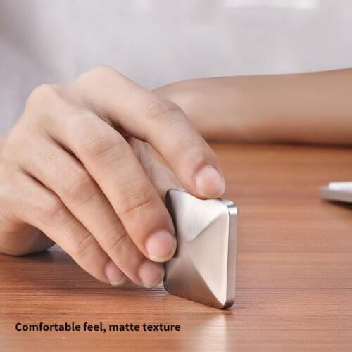Flipo Flip Desk Rotating Pocket Toys Kinetic Skill Toy Decompression Finger Toys Fingertip Gyro Spinner Relieve Stress Toys