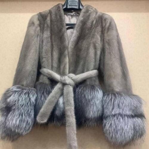 2021 Real Nature Fur Coats Thicken Warm Luxury Fur Overcoat New Winter Women' s Clothing Top Quality Fur Jacket