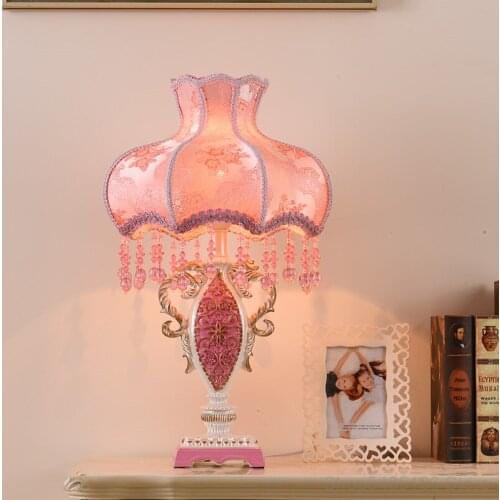 Nordic Resin Lace Table Lamp Pink Bedroom Bedside Counter Lamp Living Room Home Lighting Stand Light Study Decoration Lighting