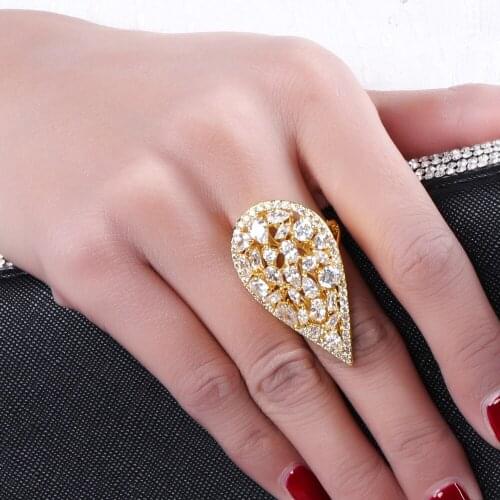 High quality long water drop shape ring Gold color jewelry chinese market online with zirconia crystal joias women big rings