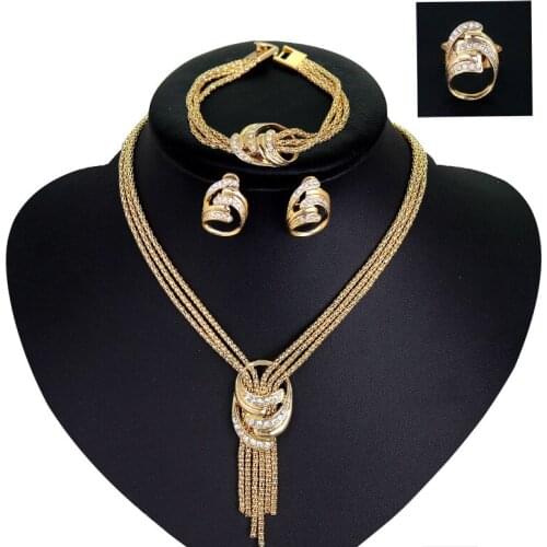 Vintage Charming Euramerican Necklace Earring Bracelet Ring Set For Women 4-Piece Jewelry Sets Fashion Accessories