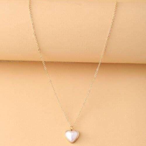 Fashion Heart Pendant Alloy Clavicle Chain Necklace for Women Vintage Party Jewelry Gift