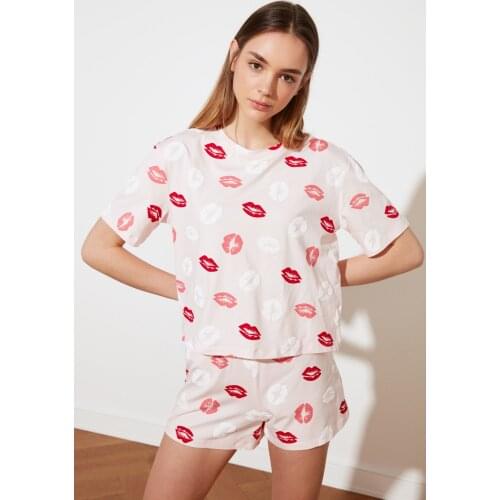 Trendyol Heart Pattern Knitted Pajamas Set THMSS21PT0468