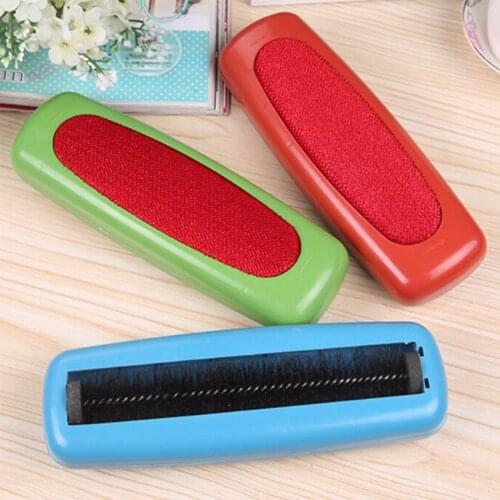 1pcs Brush Cleaner Multi-purpose Clean Static Brush to Clean the Carpet,Bed and Clothing,Manual Vacuum Cleaner