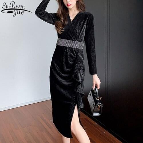 French Style Dress Temperament Red Bright Velvet Dress Female Autumn and Winter Thin Ruffled Dress Women with Belt 12556