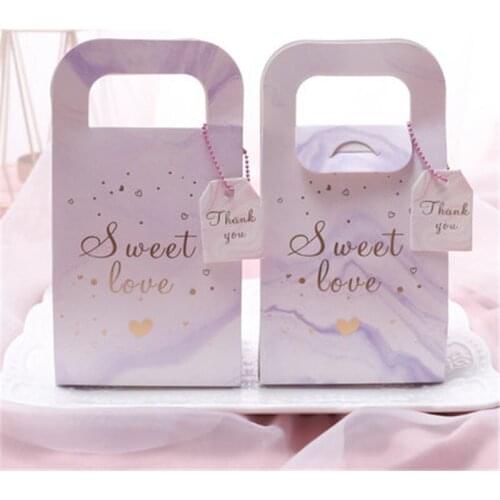 200pcs Sweet love Style Portable wedding candy box favors box paper gift bag packaging box for guests party decoration supplies