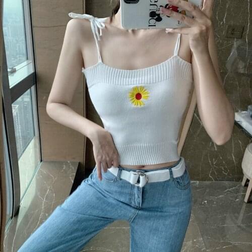 New Women Knit Tops Embroidery Flowers Summer Spaghetti Strap Crop Tops Solid Pleated Waist Sexy Camisoles