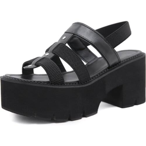 Dropshipping 2021 Sandals Rome Gladiator Slingbacks Peep Toe Women Flats Shoes Gothic Creepers Platform Ladies Plus Size 42 43
