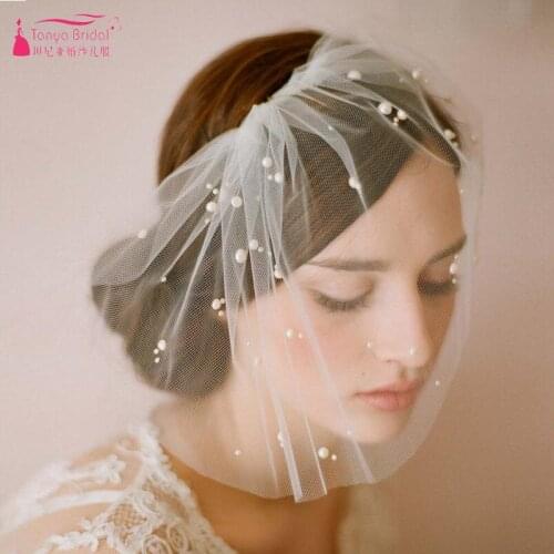 Vintage Wedding Dresses 2018 Blusher Veil Covered Face Pearls Bridal Veils ZV010