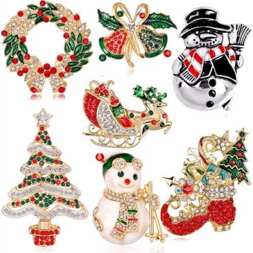 Charm Crystal Christmas Tree Bells Wreath Snowman Reindeer Stocking Brooch Pin Christmas Series Brooches Jewelry Party Xmas Gift