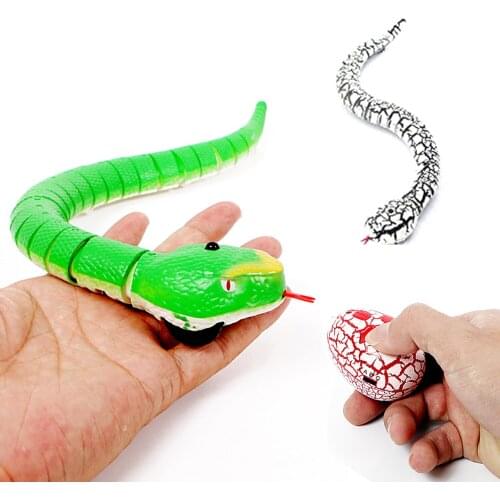 RC Snake Toy Realistic Simulation Toy USB Rechargeable with IR Controller for Kids Adults Halloween April Fools Day Party Toy