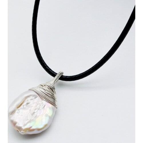 Handmade baroque pendant, 925 sterling silver, white baroque pearl necklace, pearl pendant, ladies jewelry