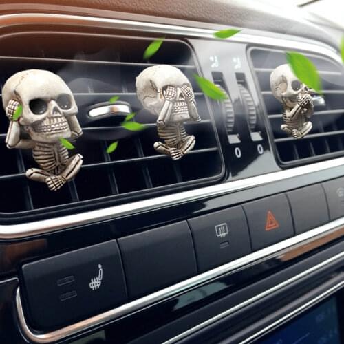 Skull Auto Air Conditioner Outlet Decoration Skull Perfume Clip Air Freshener Car Tuyere Fragrance Car Ornament