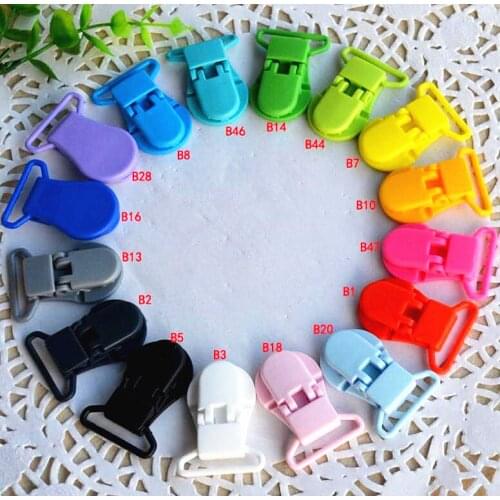 KAM 600PCS Fashion Baby Pacifier Clip Candy Colors Plastic Clip Pacify Soother Clips Plastic Safety Clip Multi Colors For Baby