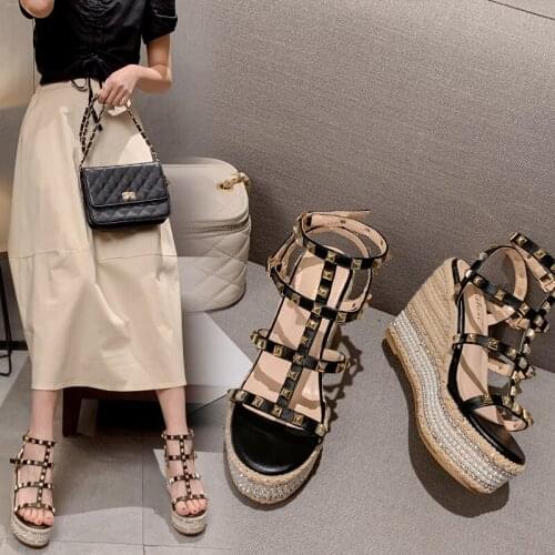 One Word Buckle Retro Roman Slope With Rivets Ladies Sandals Summer New Fashion And Elegant Hollow High Heels