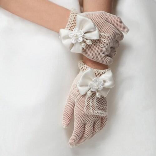 1-10 Yrs New Girls Gloves Cream or White Lace Pearl Fishnet Communion Flower Girl Party and Wedding Gloves