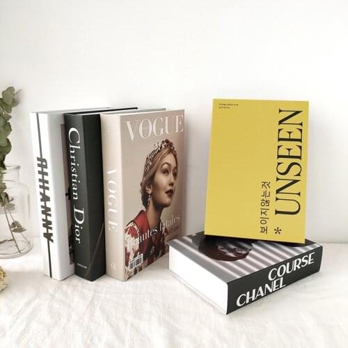 Fashion Fake Book Box Simulation Prop Books for Decoration Home Coffee Office Table Model Womens Living Room Imitation Decor