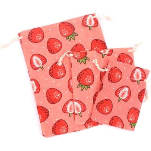 Fashion 10Pcs/lot 10*14cm 14*16cm 19*24cm Cute Pattern Cotton Bags Strawberry Ducks Rabbit Drawstring Jewelry Storage Pouches