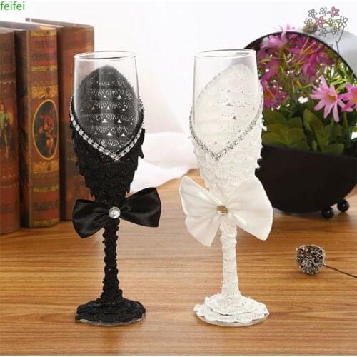 2pcs Set Wedding Glass Creative Black White Dress Crystal Wedding Champagne Glasses Goblet Red Wine Glass Cup Wedding Decoration