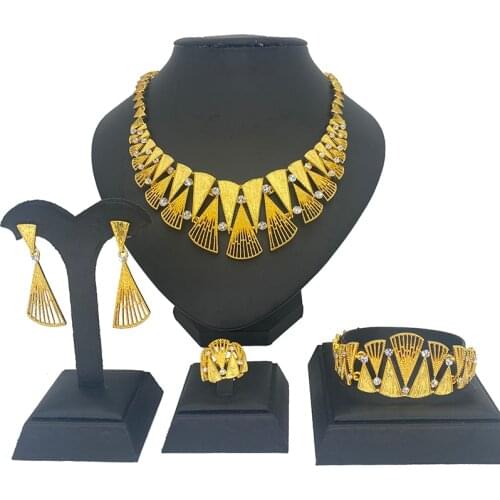 Dubai Fashion Jewelry Sets Women Gold Necklace Bracelet Party Earrings Ring African Bridal Crystal Jewelry Wedding Gift