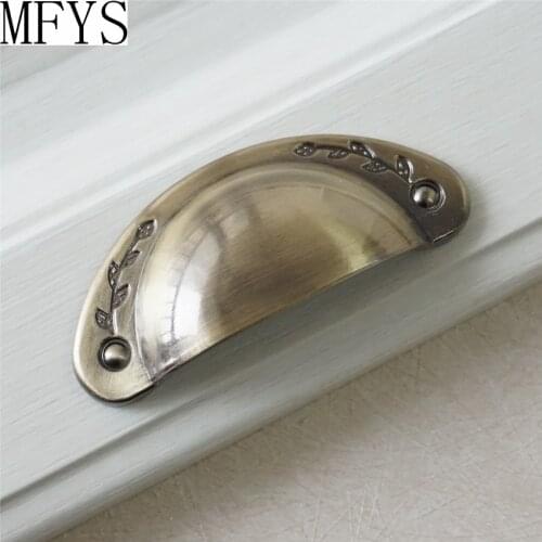 Vintage Style Shell Design Dresser Drawer Handles Knob / Rustic Antique Bronze Retro Kitchen Cabinet Handle Hardware Cupboard