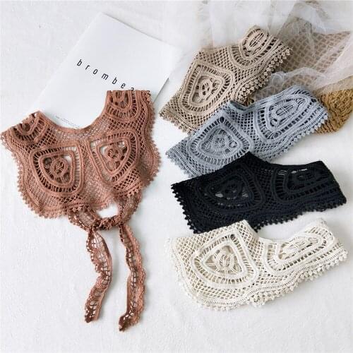 2021 Women Fake Collar Shawl Solid Color Flower Crochet Lace False Collars Shirt Detachable Collar Half Shirt Faux Collar Scarf
