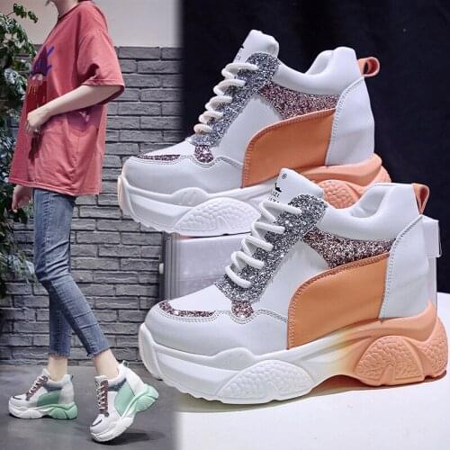 2021 Women Chunky Sneakers Designer 8cm Wedge Heels Dad Shoes Platform Shining Ladies Ulzzang Summer Breathable Casual Shoes