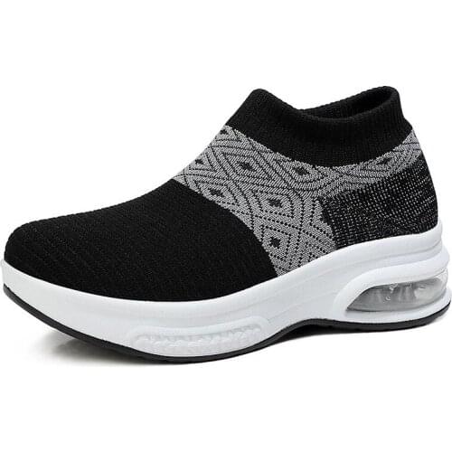 2021 Womens Thick-soled Casual Fashion Sports Mesh Breathable Socks Shoes Air Cushion Non-slip Casual Sports Shoes