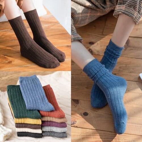 Retro Womens Stripe Medium Tube Socks Autumn Winter All-Match Thickening Comfortable Warmth Breathable Wool Socks Solid Color