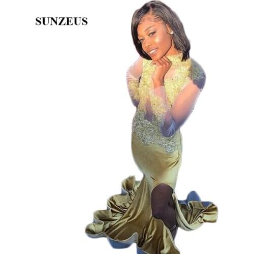 Black Girls Prom Dresses 2019 High Neck Gold Appliques Velvet Charming Long Prom Gowns Leg Slit Graduation Dress Open Back SP34