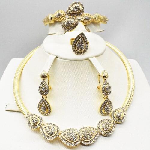 2019 Bridal Gift Nigerian Wedding African Beads Jewelry Set Brand Woman Fashion Dubai Gold Color Jewelry Set Wholesale Design