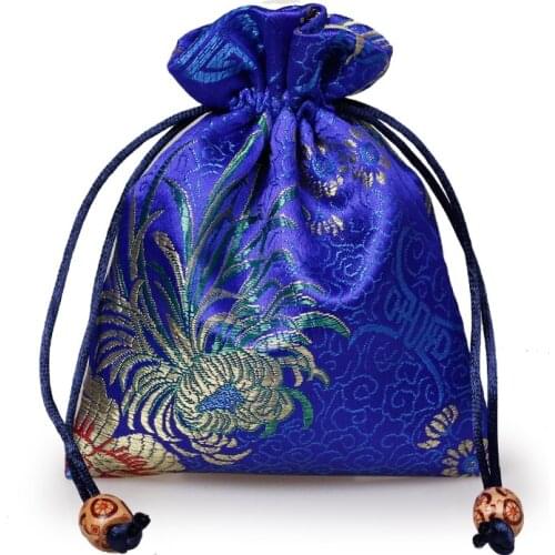 High Quality Embroidery Silk Gift Pouch 11x14cm Jewelry Travel Storage Pouch Mini Candy Jute Packing Bags for Gift Bag (1pc/lot)