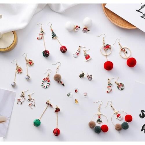 Drip Oil Red Plush Ball Christmas Earrings Ladies Pendant Earrings Christmas Tree Wreath Cane Snowman Santa Claus Christmas Gift