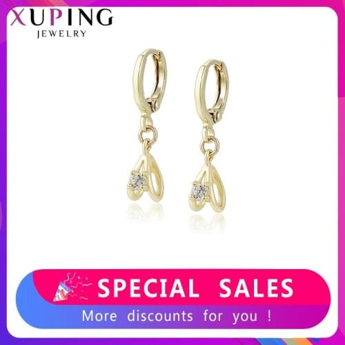 Xuping Jewelry Fashion Lovely Charms Style Eardrops Earring of Light Gold Color for Women 99623