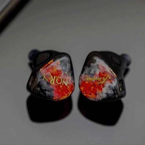 KINERA Norn HIFI Audiophile Headset 1DD+4BA Hybrid 5 Drive Units Earbud Stage Music Earphone With 2Pin Cable IEM Mojito Freya