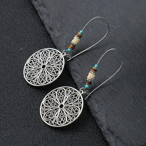 New fashion geometry earrings Bohemian retro green color hollow womens long accessories new party national Bohemian earrings