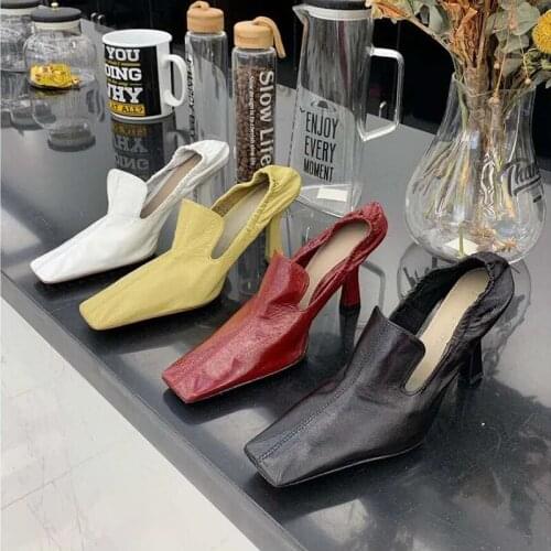 Womens Square Toe Kitten Heel Leather Shoes Retro Witch Stilettos Sexy Low Top Pumps Party 4Colors New 2020