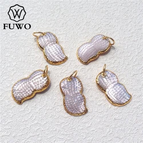 FUWO Peanut Shaped Shell Pendant With 24K Gold Electroplate Edge Carved Natural White Shell Jewelry Supplies Wholesale PD545