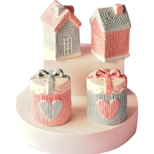 1Pair Ceramics Tableware House Shape Spice Jar Salt and Pepper Shaker Creative Seasoning Bottle Loving Heart Kitchen Accessories