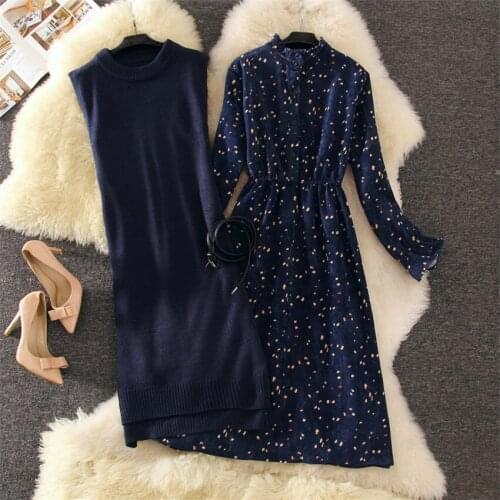 Fashion Autumn Two Pieces Women Knittde Vest+Long Sleeve Corduroy Dresses Floral Bow Tie Dress Vestidos Winter Bottomings WZ1228
