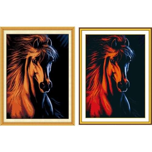 Horse Patterns Counted Cross Stitch DIY 14CT Blank Black Canvas Cross Stitch Set Animals Cross-stitch Kits Embroidery Needlework