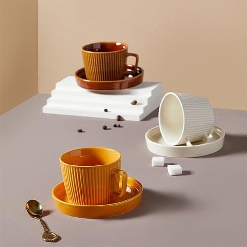 Corrugated Ceramic Coffee Cup Set European Retro Mup with Tray Pottery elegant three-dimensional milk flower tea juice mugs