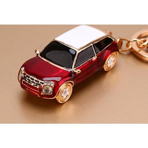 Crystal Car Keychain Diamond Female Bag Pendant Metal Key Chain Ring for BMW toyota Key Ring auto Interior Accessories