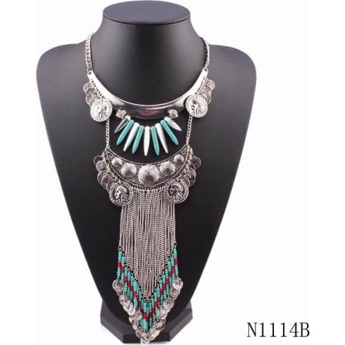 Good Quality New Fashion Design Vintage Alloy Chunky Chain Bead Coin Pendant Spike Statement Necklace for Women