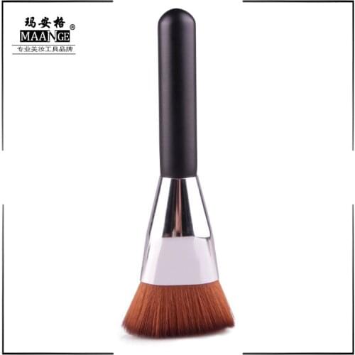 A single Toner Outline Brush Makeup Tool Flat Contour Brush Cosmetic Tool Makeup Gift for Women or Girl